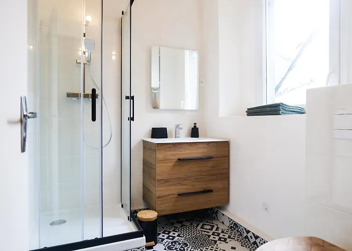 Tres Bel Coeur De D'angers - 2 Personnes אנז'ה